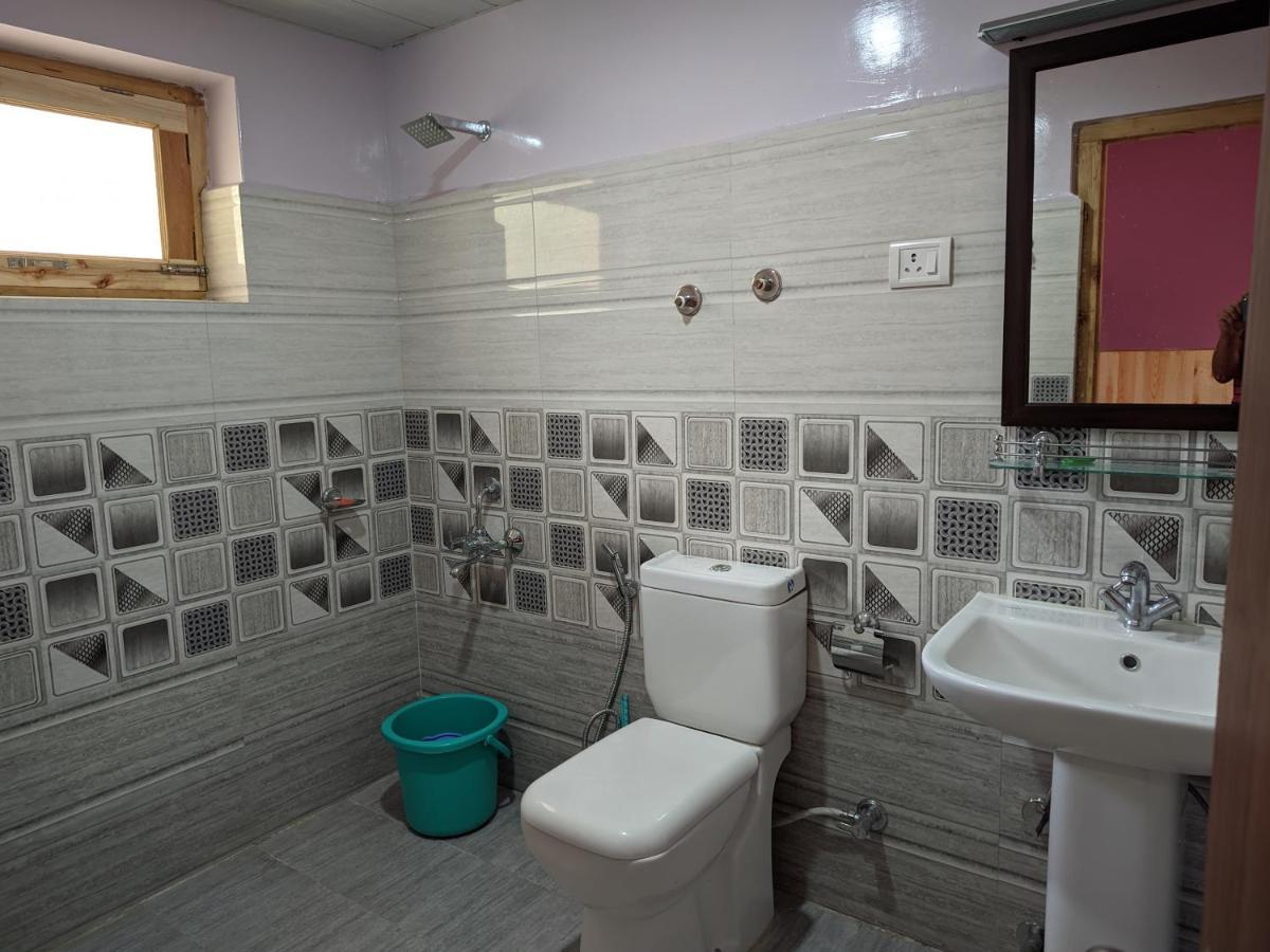 Chandan Guest House Leh Zewnętrze zdjęcie