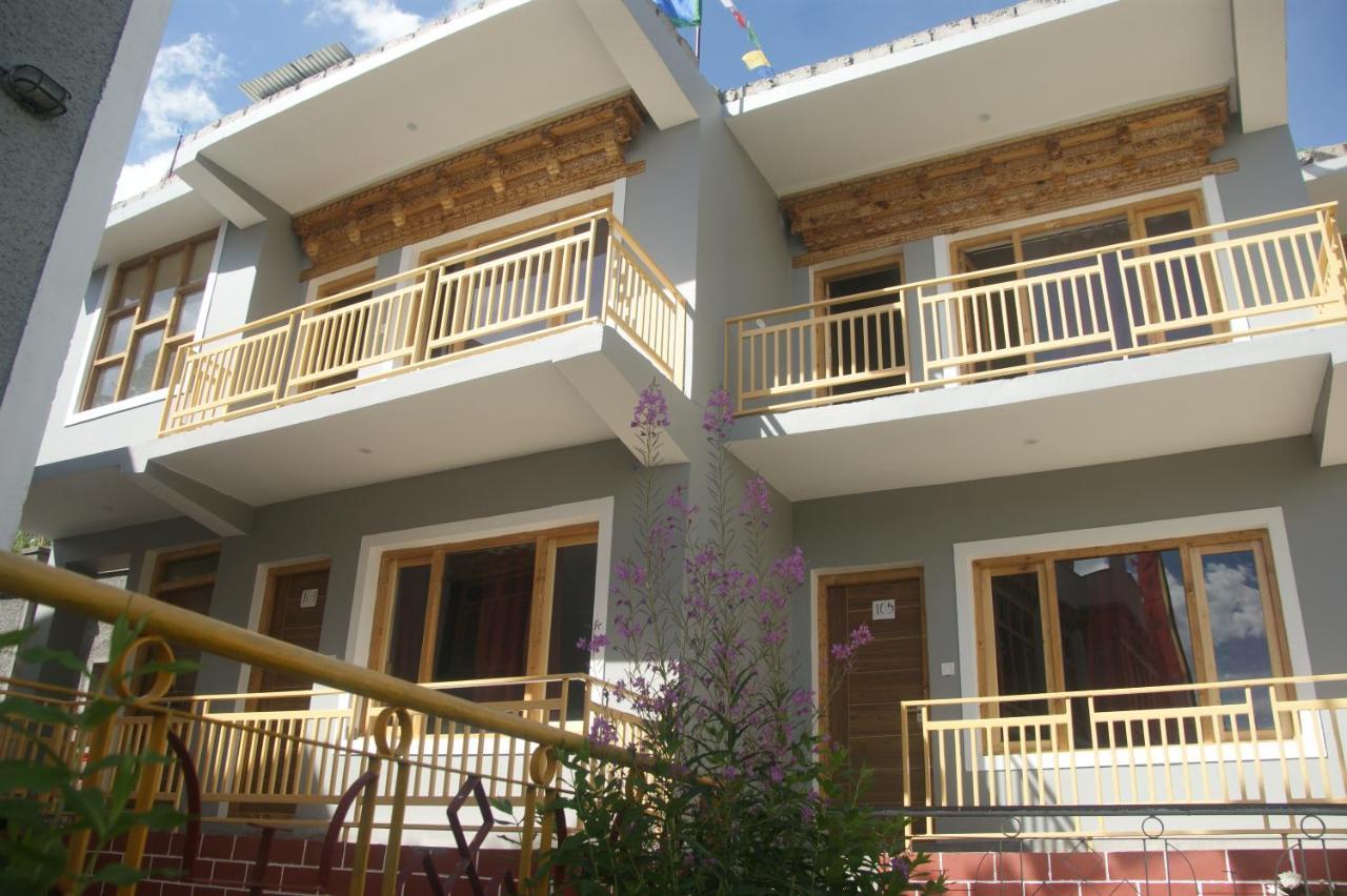 Chandan Guest House Leh Zewnętrze zdjęcie