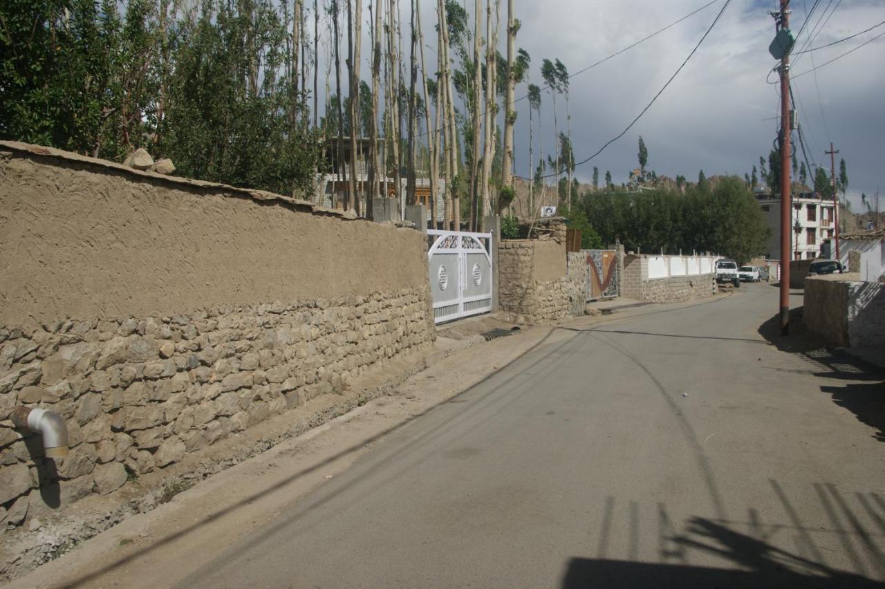 Chandan Guest House Leh Zewnętrze zdjęcie