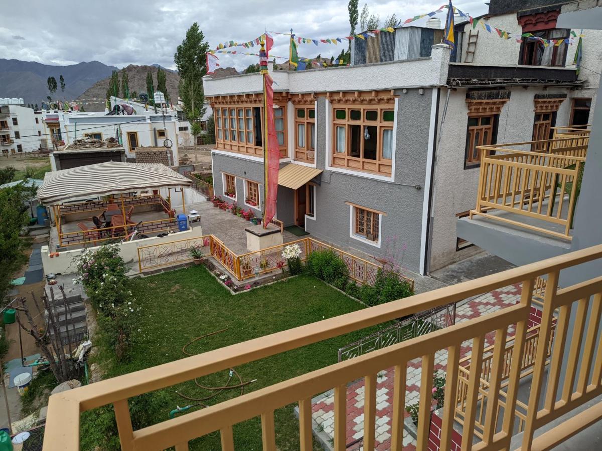 Chandan Guest House Leh Zewnętrze zdjęcie