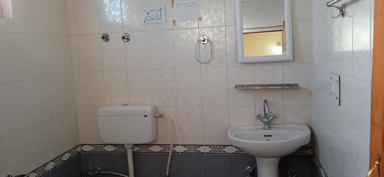 Chandan Guest House Leh Zewnętrze zdjęcie