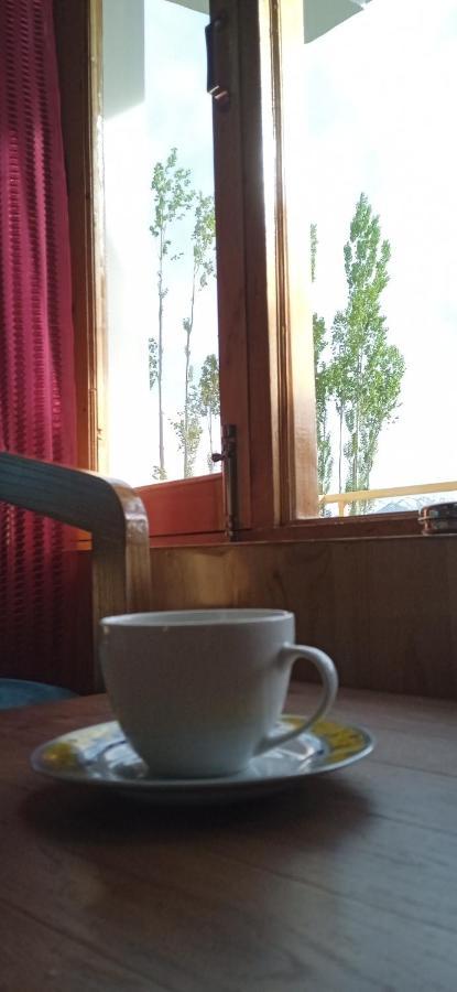 Chandan Guest House Leh Zewnętrze zdjęcie