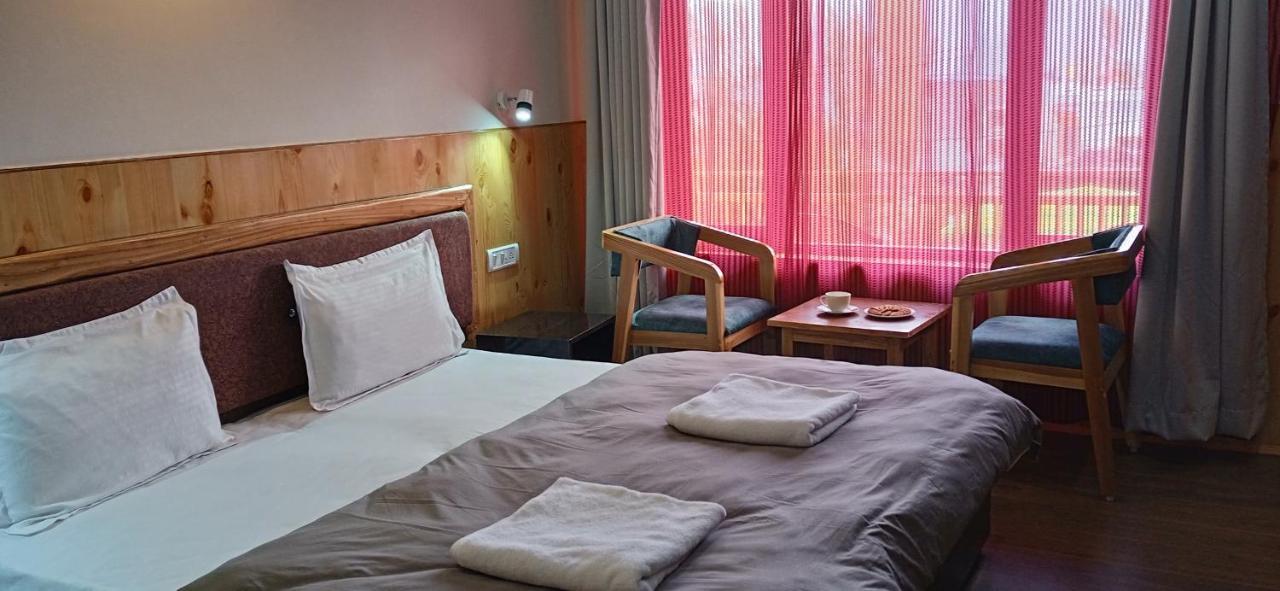 Chandan Guest House Leh Zewnętrze zdjęcie